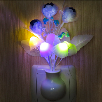 Ночник на фотоэлементе ST SM-JH005/BL (в розетку), картинка 2